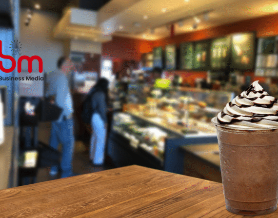 Computrabajo reveló cuáles son las cinco mejores empresas de servicio rápido para trabajar en México. Starbucks encabeza el ranking.